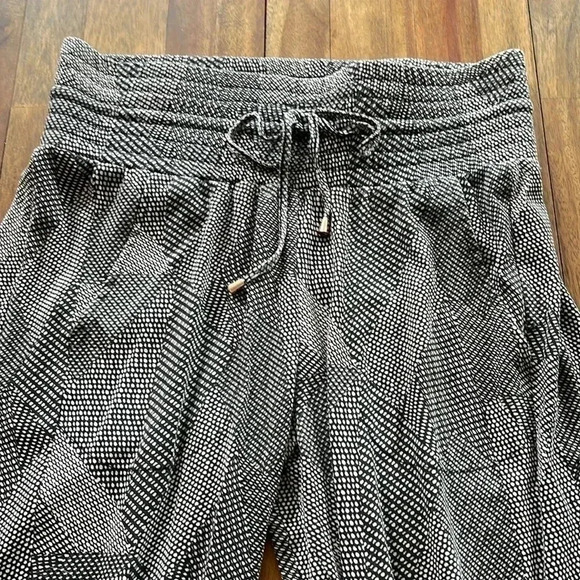 Jofit joggers - Picture 3 of 13